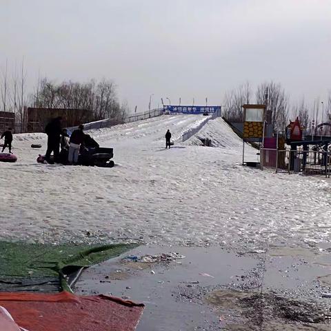 三年级二班王博航