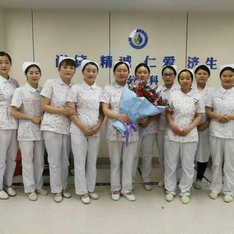可爱快乐的天使少女们