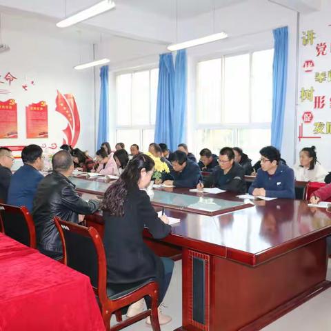凝心聚力促质量   千方百计谋发展 ——温泉初中2021届九年级中考备考工作继续推进