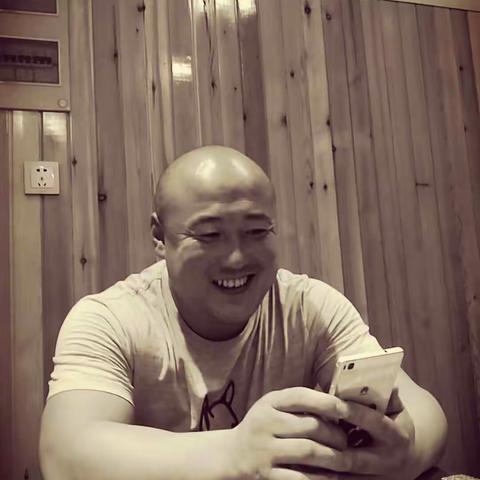 再平常不过的职业，只要你认真做好，也能到达顶尖，你就是大师。