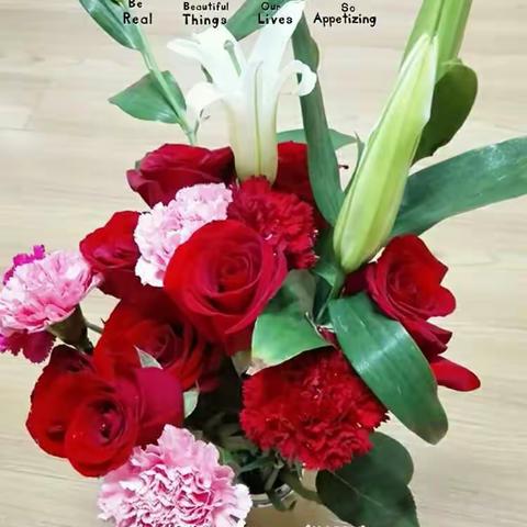 人如花，花如人