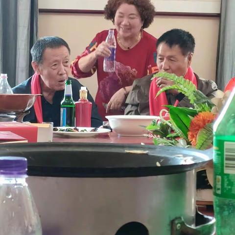 东河洪知青永远年轻、时光不老我们不散