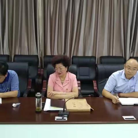 市信访局召开省（市）手机信箱受理中心干部集体谈话会议