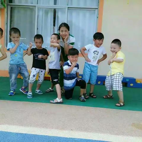 智慧树幼儿园学前一班宝贝成长足迹