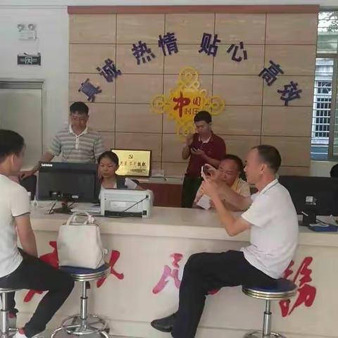 坚守岗位，待命迎检—区委政法委“精准扶贫”进行时