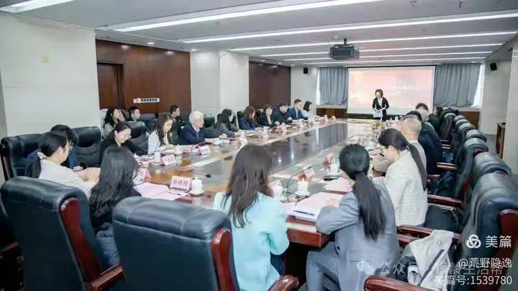 孙云早 | 聚焦养老行业核心问题，共谋银龄服务新未来——养老护理行业健康发展座谈会纪实