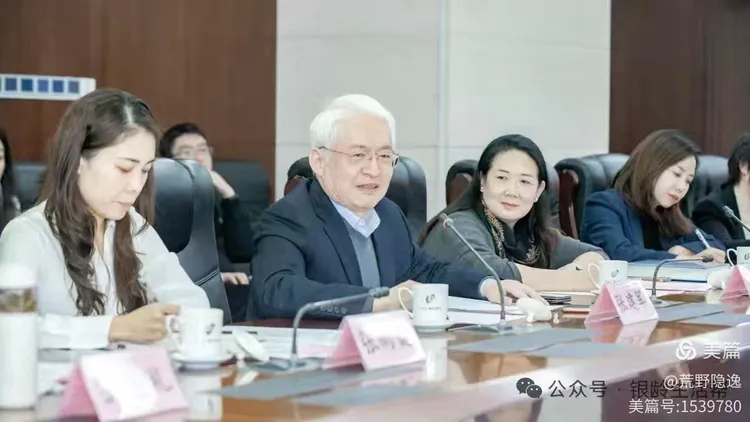 孙云早 | 聚焦养老行业核心问题，共谋银龄服务新未来——养老护理行业健康发展座谈会纪实