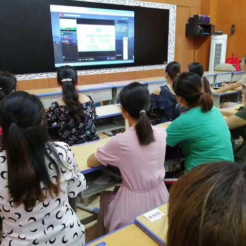 (二)研学统编教材 构建全新教法                                ——阳逻街第四小学培训点在线研学统编教材