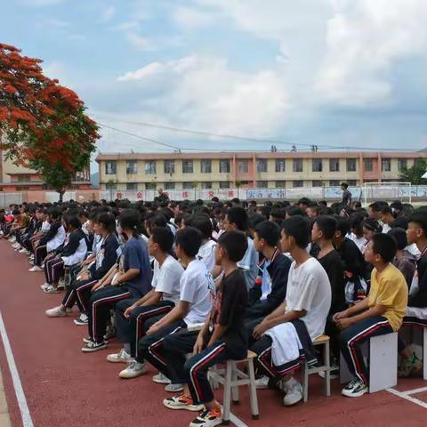 减轻灾害风险，共建平安校园