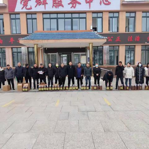 县农业农村局到当家村开展迎春节送温暖活动