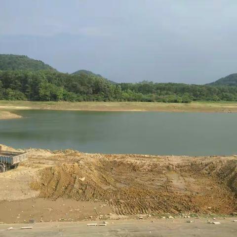 加强防范，预防溺水事件