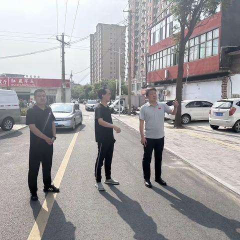 第二十网格区对背街小巷开展观摩评比活动