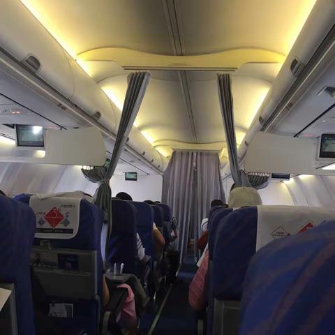 首次体验乘兰州城铁赶飞机