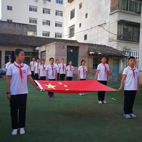 天水市建设路第二小学 第二十周升旗仪式——《告诉自己，我能行》