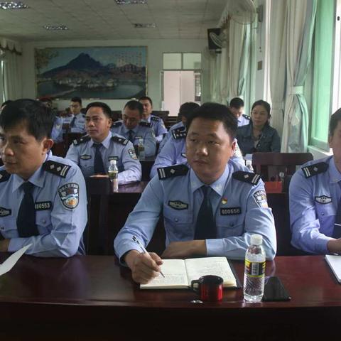 保亭县森林公安局参加                         现场勘查业务培训班