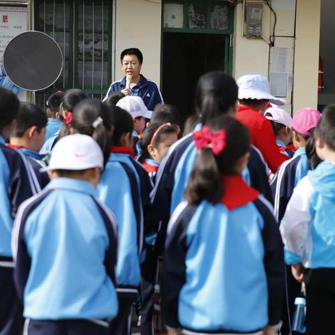 阳光体育，快乐你我，阳光少年，多彩河湾————城关镇河湾小学春季运动会