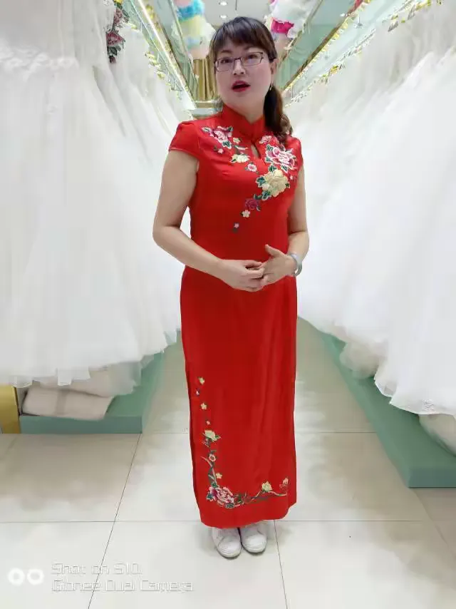 我是彭冬梅，来自金科伟业中国云南市场部高级5级加盟商，毕业于云南民族大学