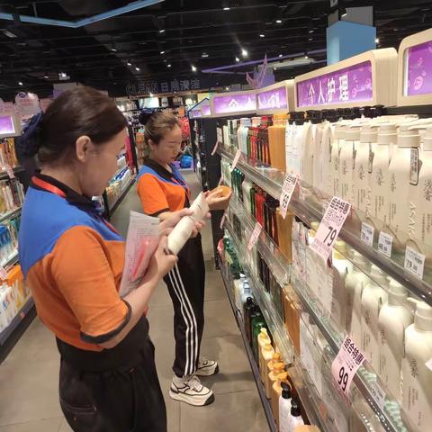理货区第四周五星营运检查:栾翠红、赵菊平