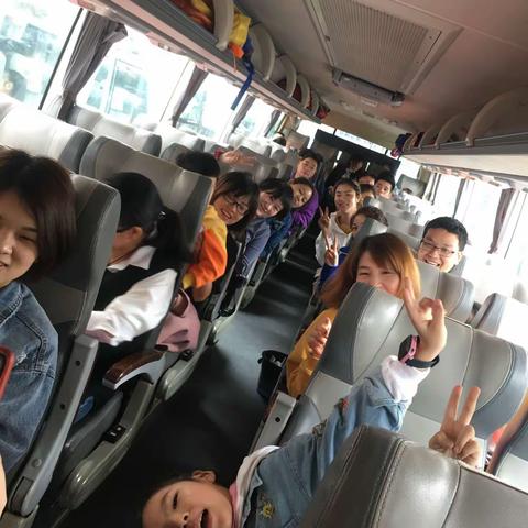 新嘉幼儿园春游踏青活动