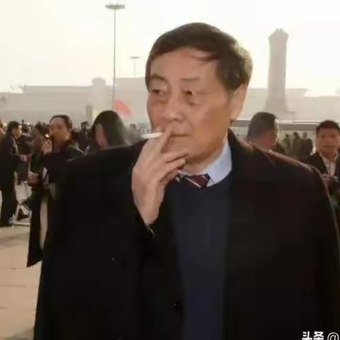 致敬企业家娃哈哈集团创始人宗庆后