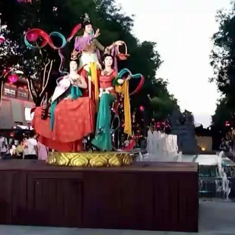 大唐不夜城一日游