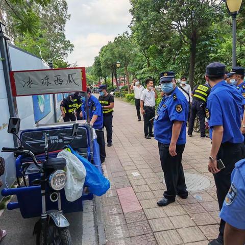 【平湖街道综合行政执法队】聚焦市容乱象  强整改补短板