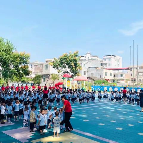 街道幼儿园大一班9月份精彩回放