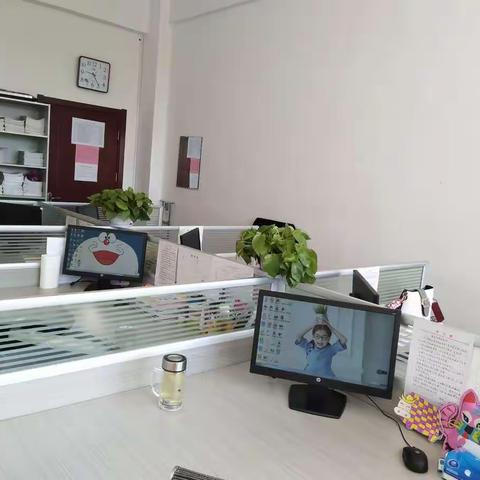 梁山第四实验小学 音美组办公室美化