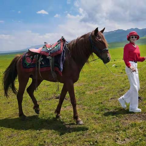 新疆之旅（九）那拉提让人多梦的地方（自由诗•七十七）