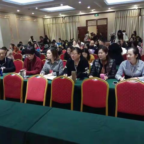 核心素养导向下的体验式德育与校园剧展演暨班主任工作创新与发展专题培训之四