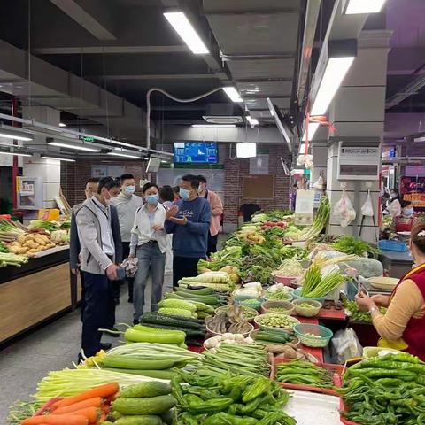 唐宏兴常委、彭勇军副区长莅临民意街检查指导国卫复审工作