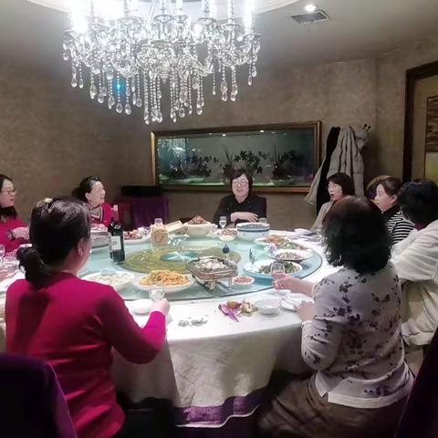 姐妹淘聚会