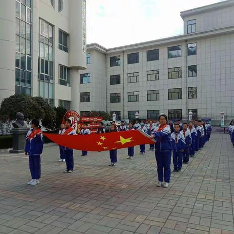 庆华小学“防范电信诈骗”主题升旗仪式