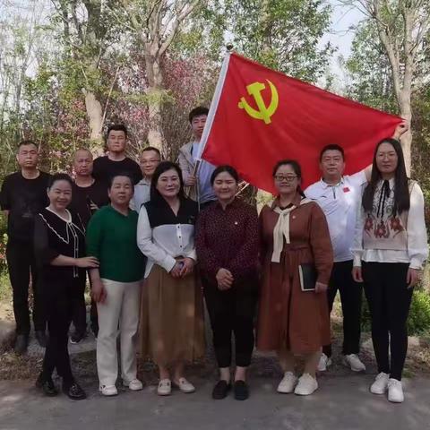 华山现代党支部—康禾农业活动室学习二十大文件精神及迎接上级党组织检查工作