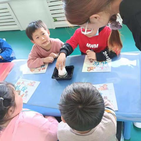 科学小实验-空气在哪里