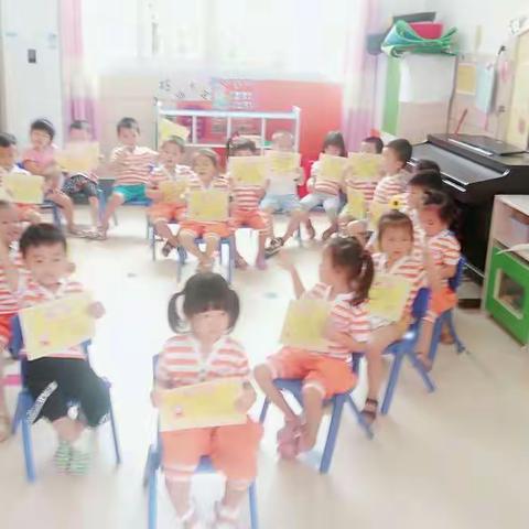 2017年春季学期 大化小红帽小二班纪念册