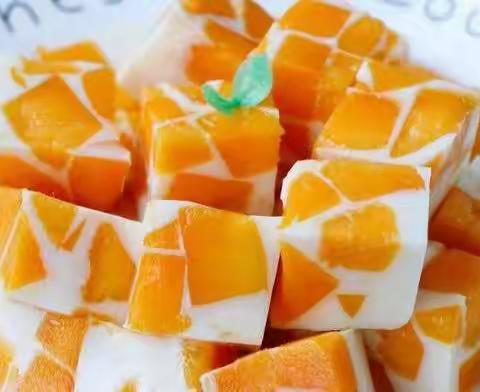 复旦班生活活动《果冻乐翻天》