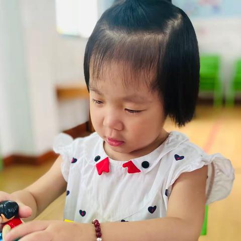 杏花李幼儿园暑假班小班