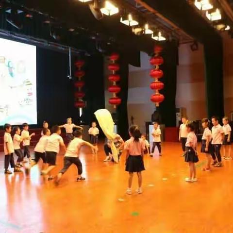 “闯”进孩子的世界 做孩子的大朋友