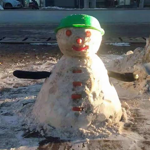 不负冬季雪，一起堆雪人！