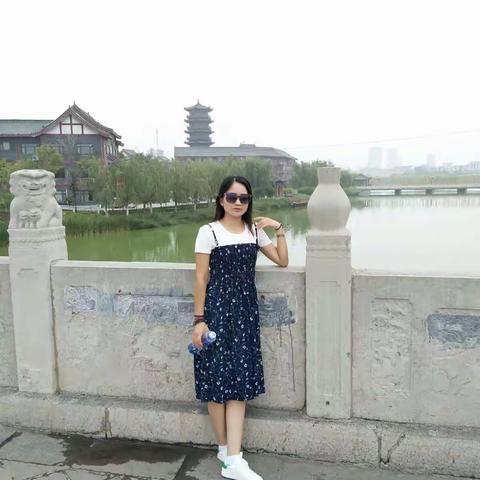 他若不忙也不和我联系，那我联系他干什么呢?