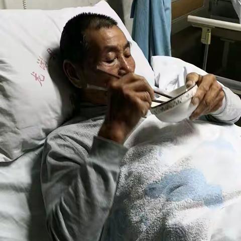 母亲节思母更怜父