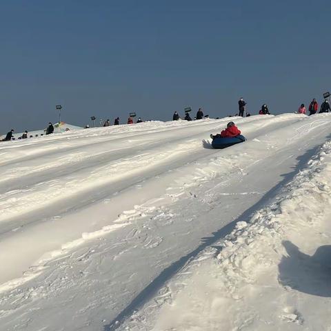 三三班我的寒假生活——冰雪嘉年华