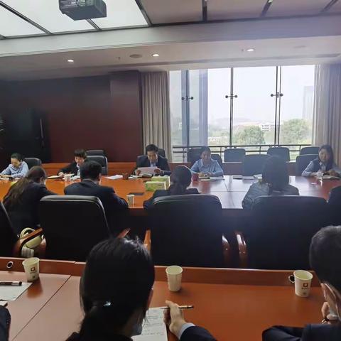 黄石分行召开营运条线员工座谈会