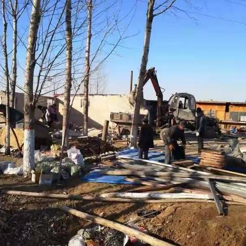 古马镇以“零容忍”态度集中开展拆除卫片及其他违建专项行动