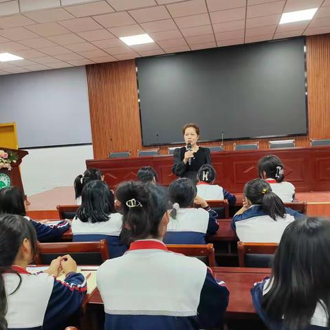 勤奋铸就希望,行动创造未来———原阳县第四初级中学九年级学习动员大会