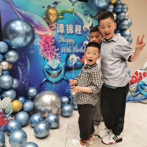 忙忙碌碌，欢欢喜喜过五一