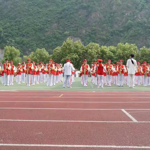 乘风破浪 勇往直前 ——四一中队