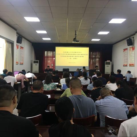 北冶镇开展固体废物污染环境防治“一法一条例”执行检查活动