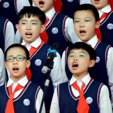 子长县秀延小学五年级十班“第六届校园文化艺术节暨学习新思想   做好接班人主题阅读活动展演”活动纪实